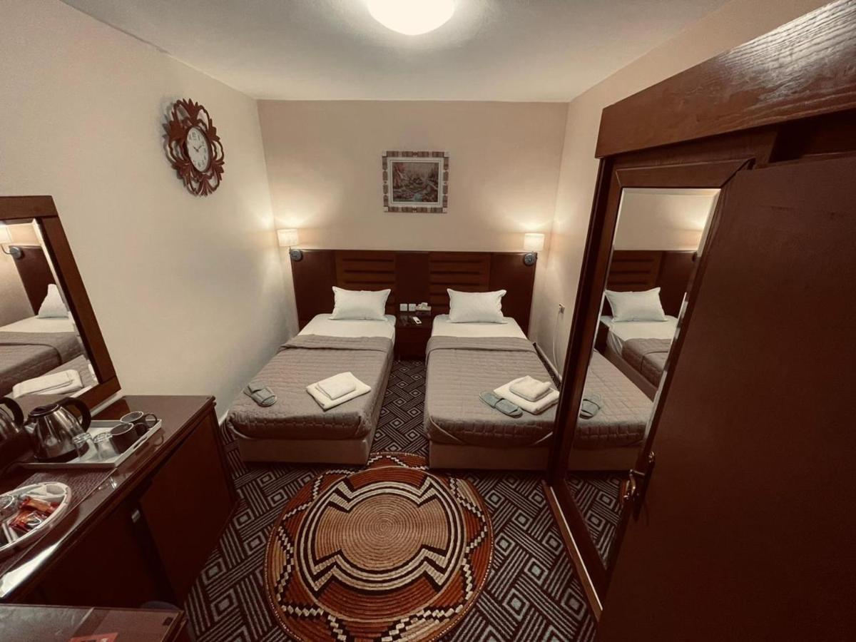 Hotel Plaza De Petra Wadi Musa Zewnętrze zdjęcie